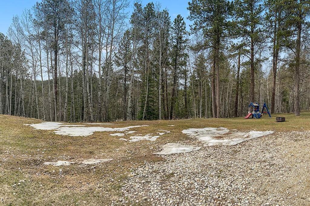 Blue Pine Retreat Villa Lead Exterior photo